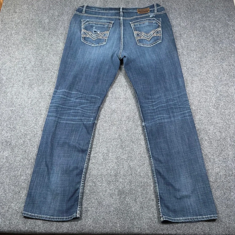 BKE Tyler Straight Leg Jeans Mens 38Rx Distressed Whisker Wash Blue